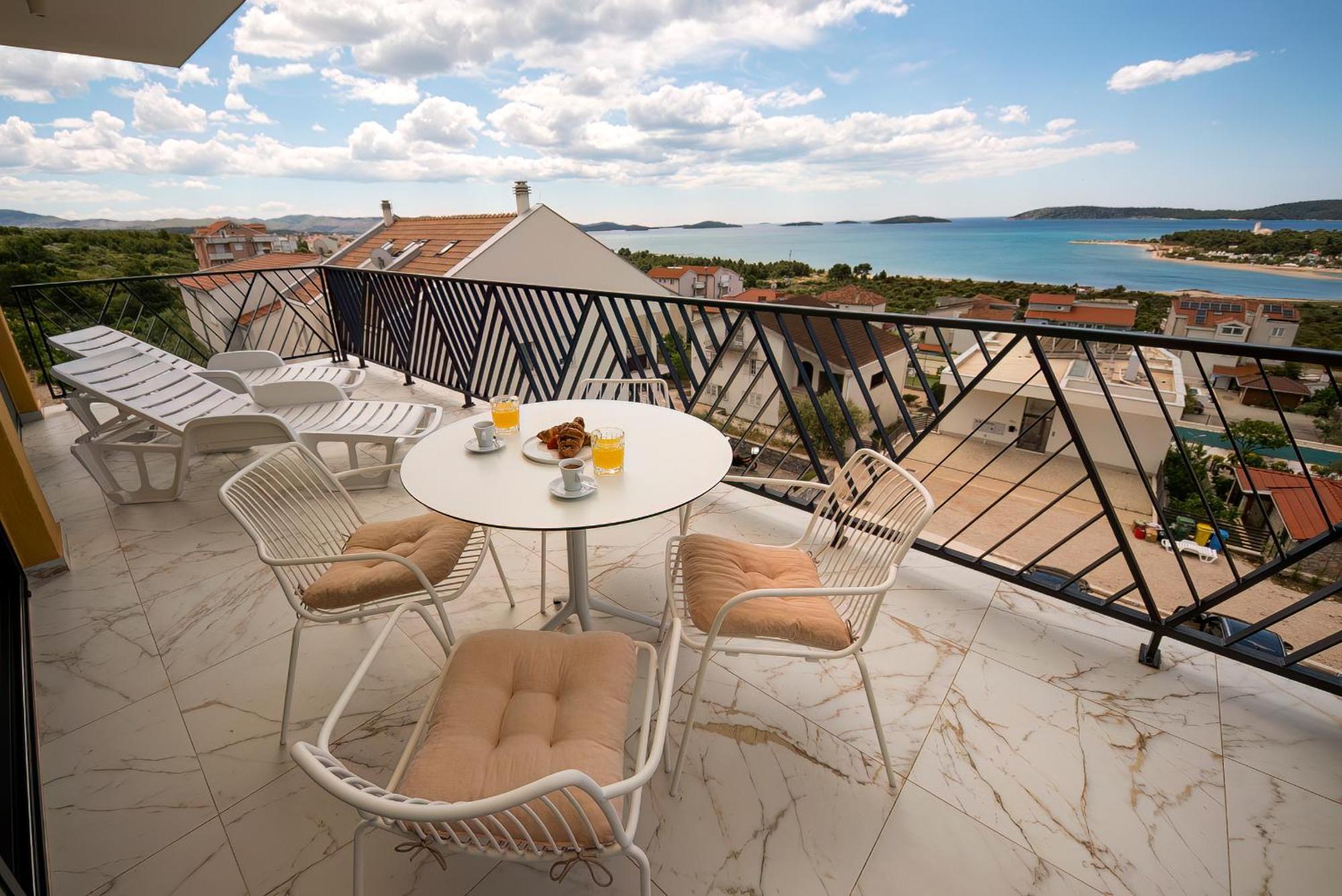 Mediterana Art Deco Resort (Adults Only) Šibenik Extérieur photo